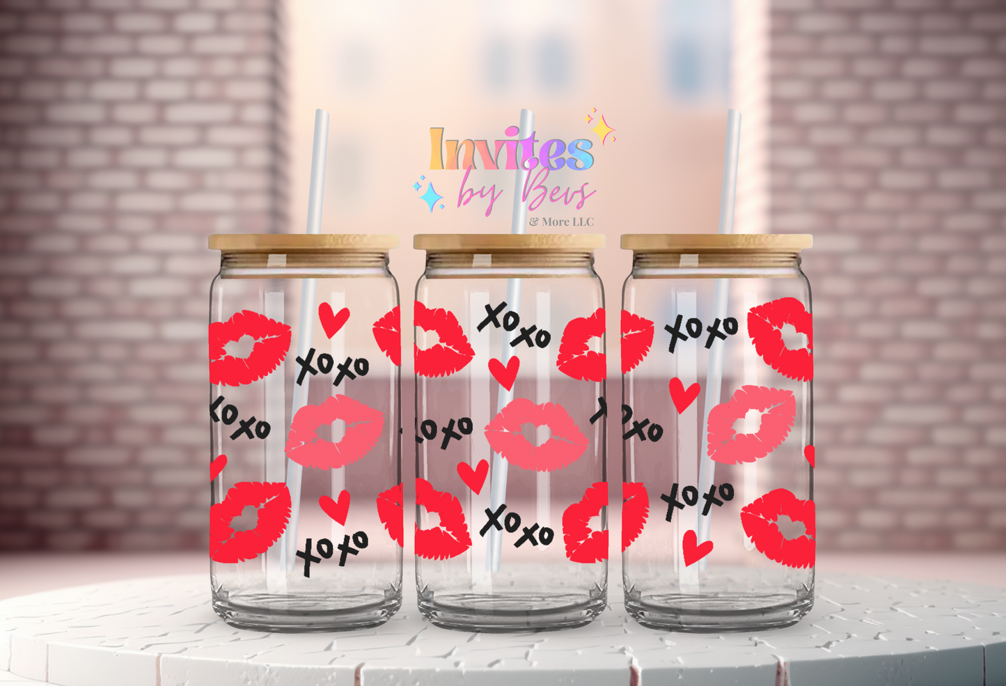 XOXO KISSES UV DTF CUP WRAP